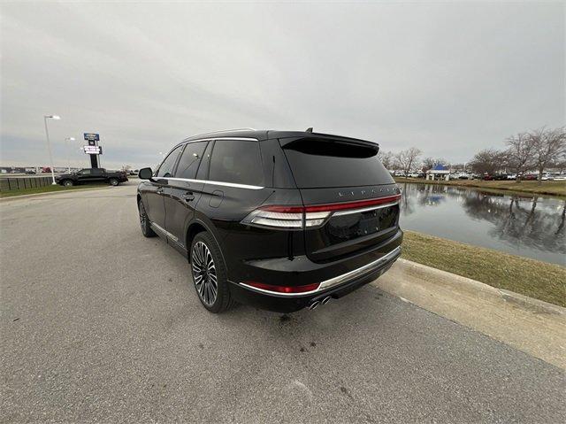 2022 lincoln aviator black label