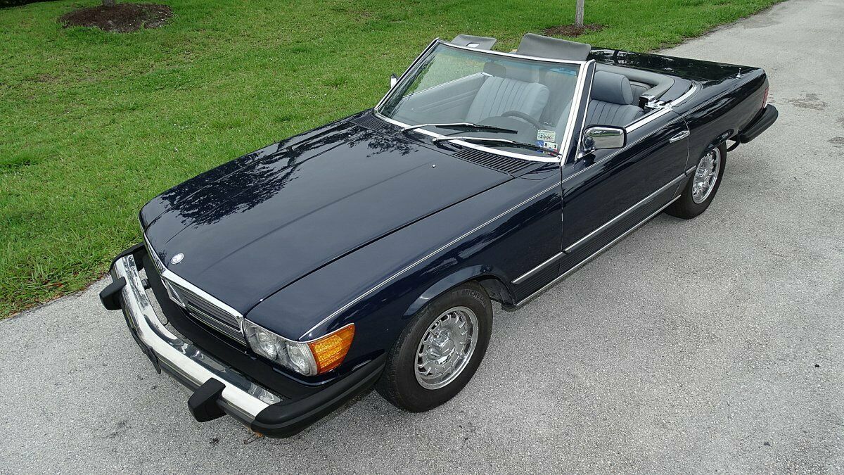 1983 mercedes benz 380sl roadster both hard and soft tops looks and runs well