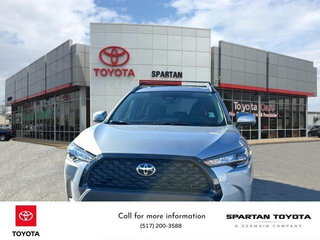 2024 toyota corolla cross le