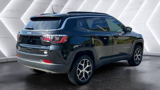 2024 Jeep Compass