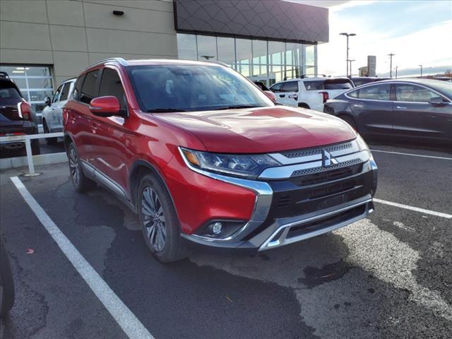 2020 mitsubishi outlander sel