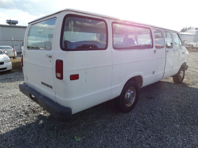 1990 dodge ram b350 - 5.9l v8 - tow only - 772715