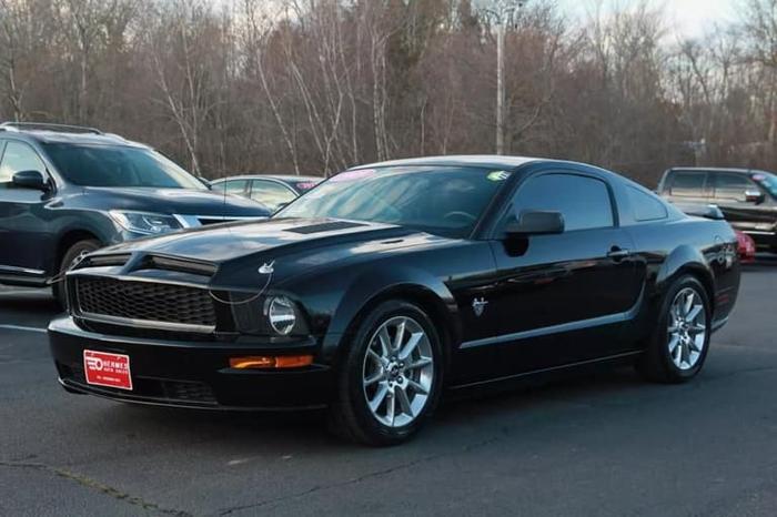 2009 ford mustang gt premium coupe 2d in taunton, massachusetts