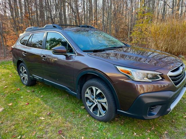 2022 subaru outback limited xt