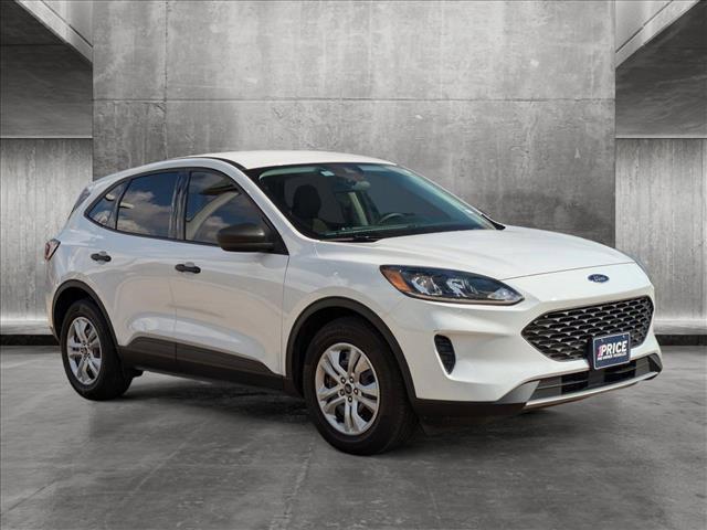 2022 ford escape s
