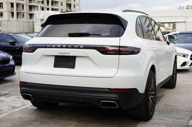 2023 porsche cayenne