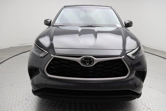 2022 toyota highlander l