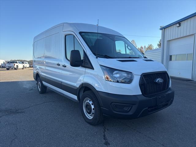 2023 ford transit-250 base