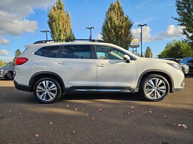 2022 subaru ascent limited 8-passenger