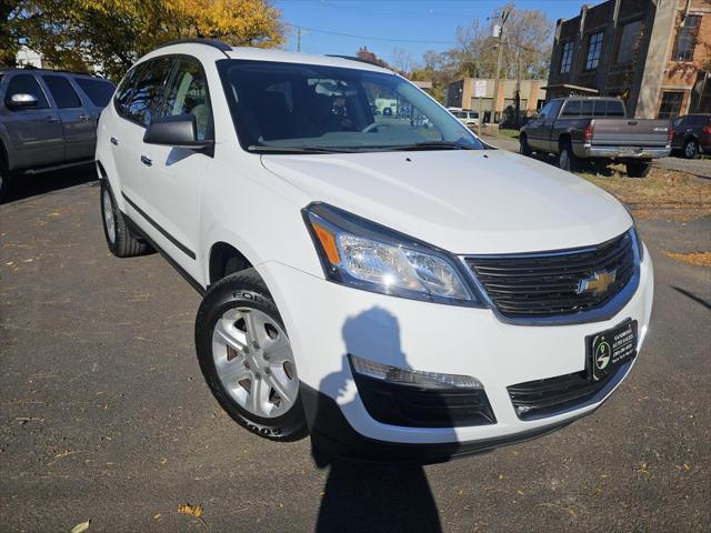 2016 chevrolet traverse ls