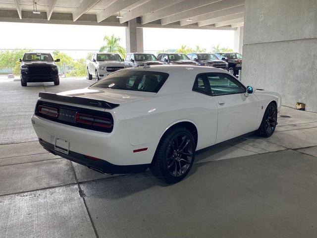 2023 dodge challenger r/t scat pack