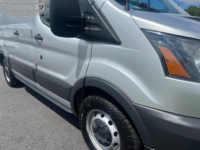 2017 ford transit-150 base