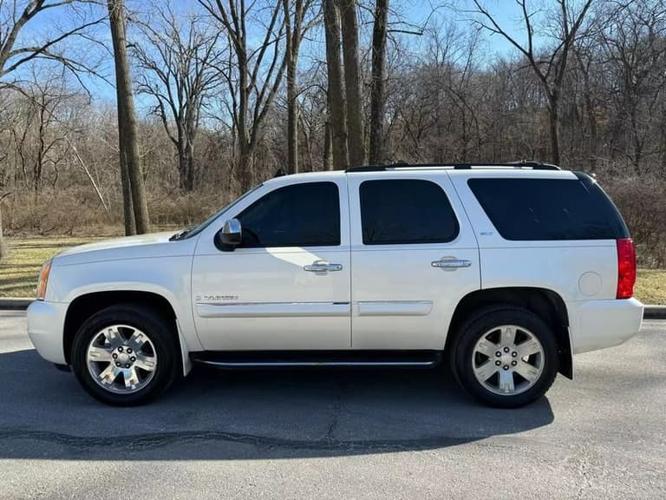 2008 gmc yukon sle w/3sa 4x4 in kansas city, missouri