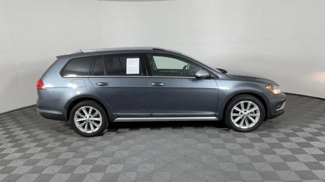 2017 volkswagen golf alltrack tsi se