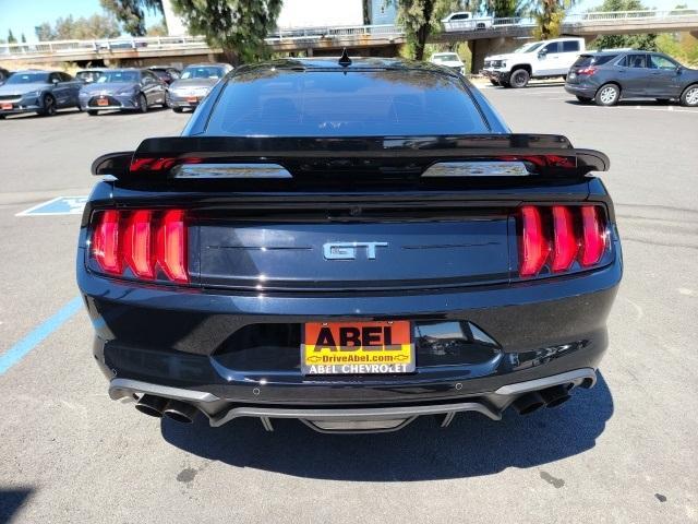 2022 ford mustang gt premium