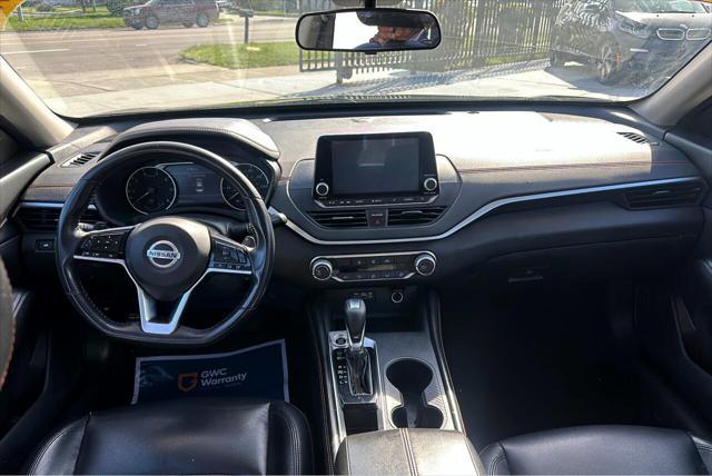2020 nissan altima 2.5 sr sedan