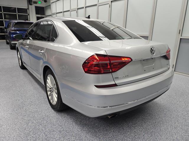 2016 volkswagen passat 1.8t se w/technology