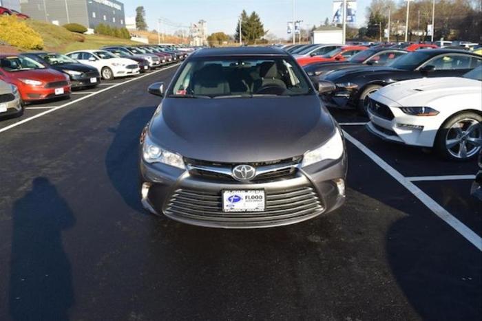 2016 toyota camry se se 4dr sedan for sale in east greenwich, rhode island