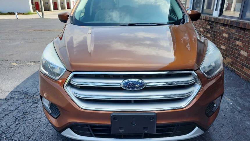 2017 ford escape se