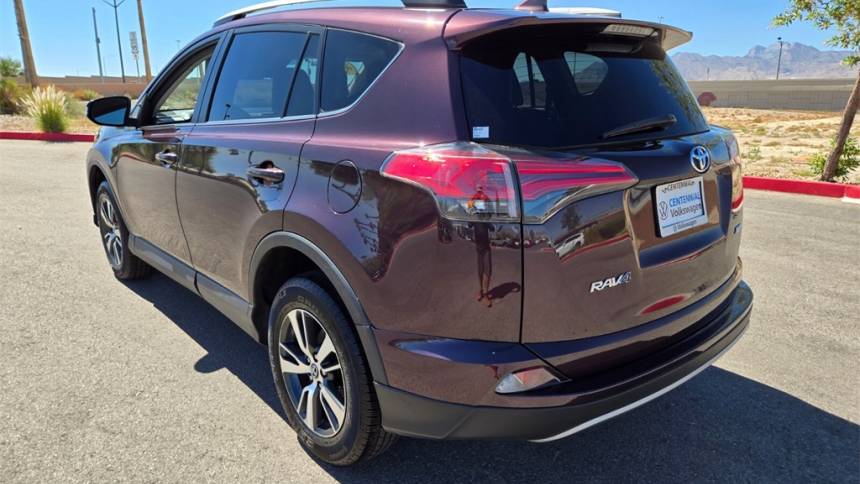 2018 toyota rav4 xle