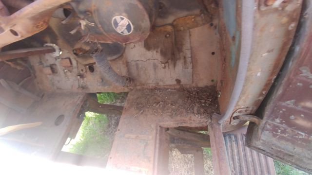 1951? chevrolet .5ton pickup 3 window short box