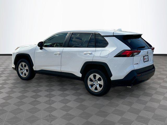 2023 toyota rav4 le