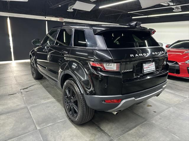2018 land rover range rover evoque se premium