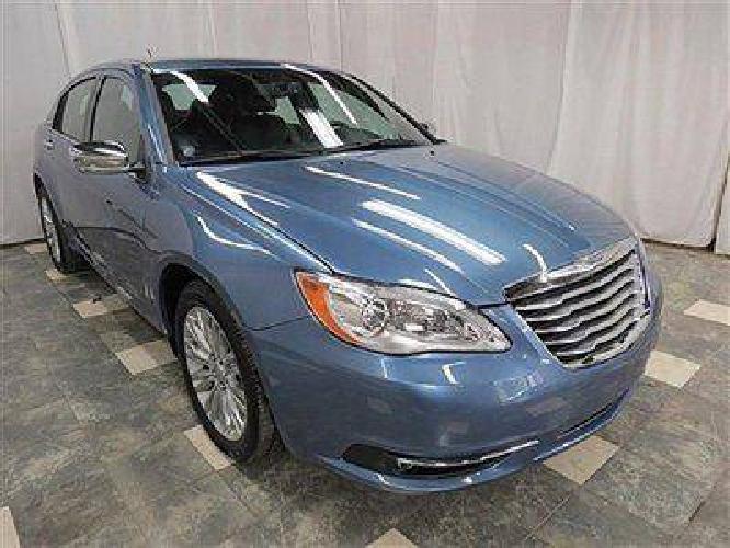 2011 chrysler 200 limited 16k wrnty navigation mroof heated lthr loaded in chesterland, oh