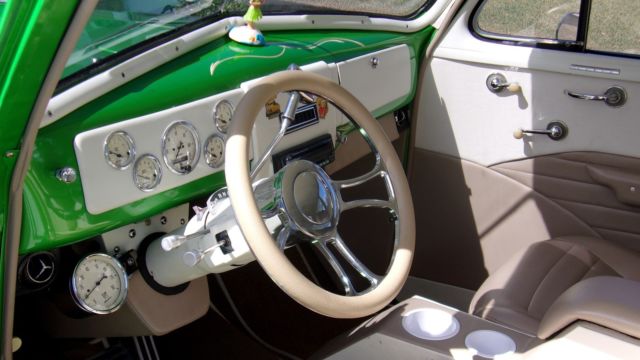 1940 chevy street rod 2 door sedan 350 v-8 700 r trans ,air