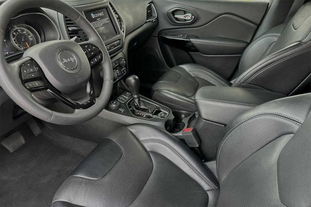 2023 jeep cherokee altitude