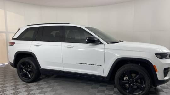2022 Jeep Grand Cherokee