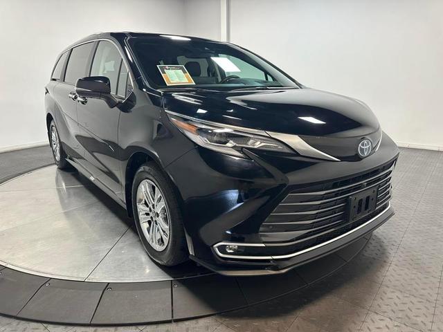 2023 toyota sienna platinum 7 passenger