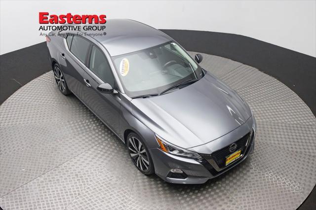 2022 nissan altima sr fwd