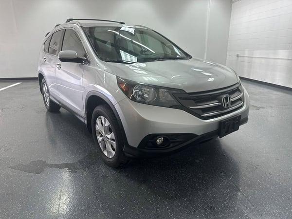 2013 honda cr-v in secaucus, new jersey