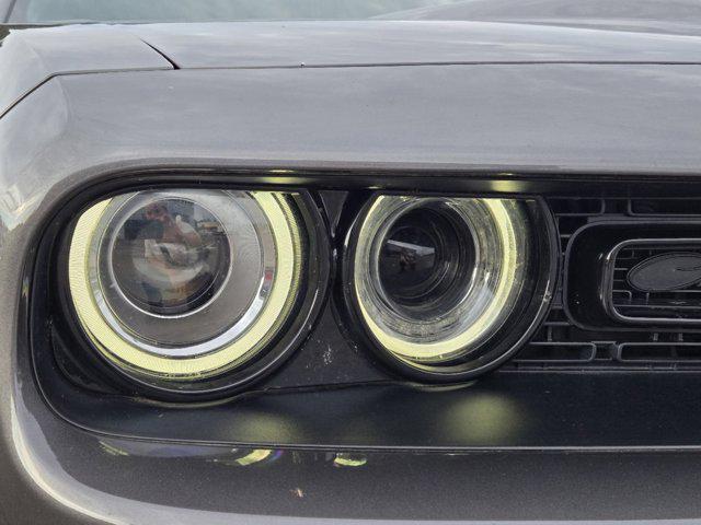 2022 dodge challenger gt