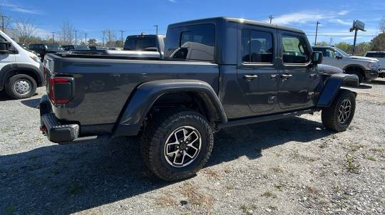 2024 Jeep Gladiator