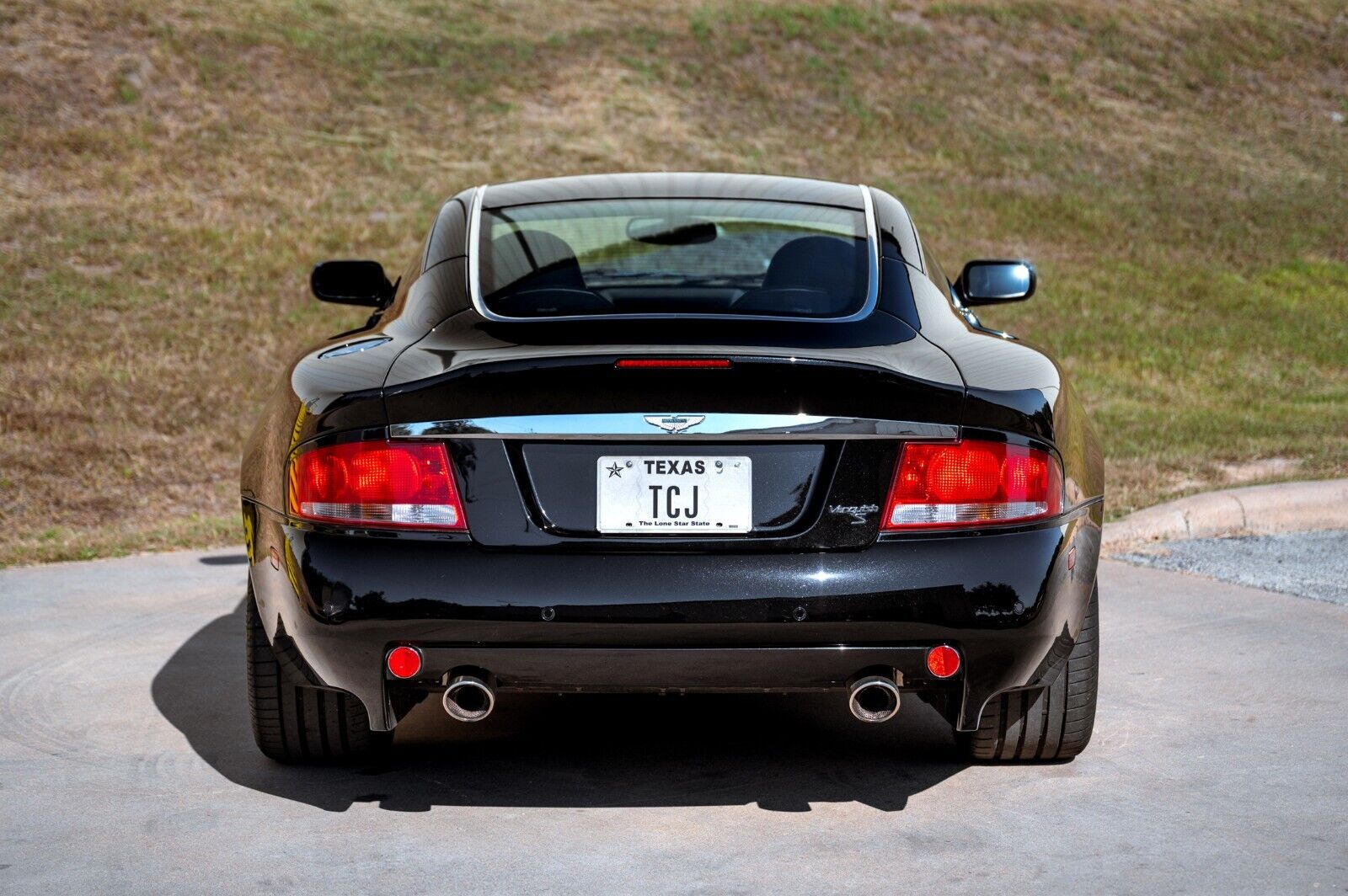 2005 aston martin vanquish s