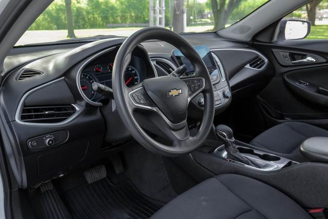 2022 chevrolet malibu 1ls