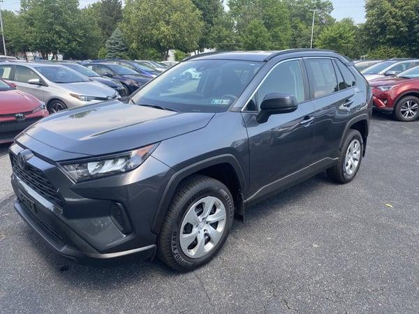 2019 toyota rav4 in muldoon, texas