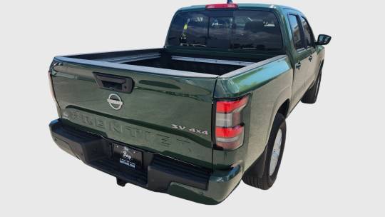 2023 Nissan Navara (Frontier) sv