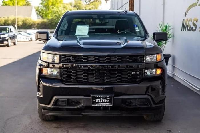 2021 chevrolet silverado 1500 crew cab custom pickup 4d 5 3/4 ft in sacramento, california
