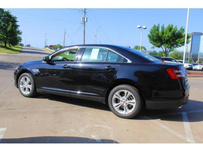 2018 ford taurus se se 4dr sedan for sale in overland park, kansas