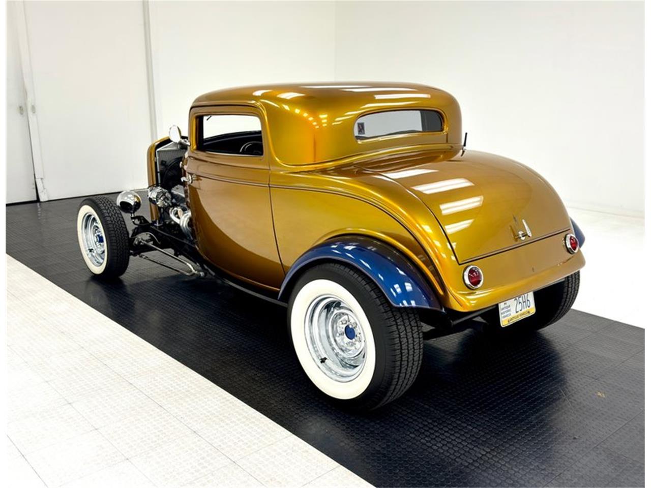 1932 ford 3-window coupe