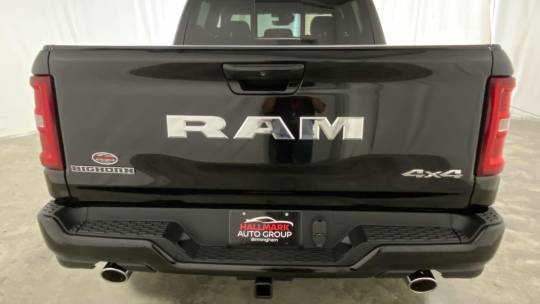 new 2025 ram 1500 big horn crew cab 5'7" box 4wd