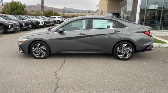 2025 Hyundai Elantra