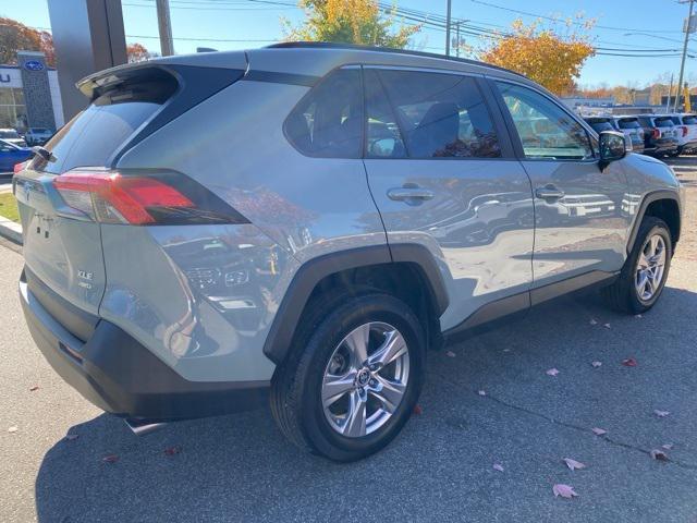 2023 toyota rav4 xle