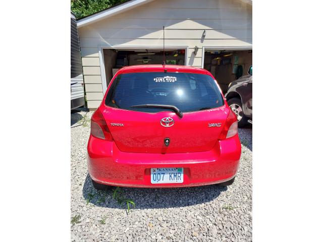 2007 toyota yaris base