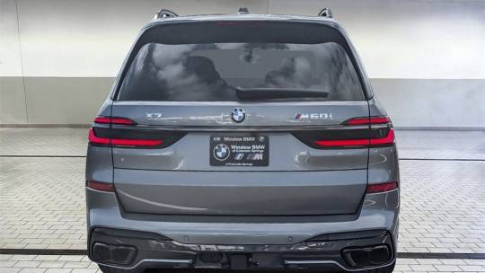 2025 BMW X7