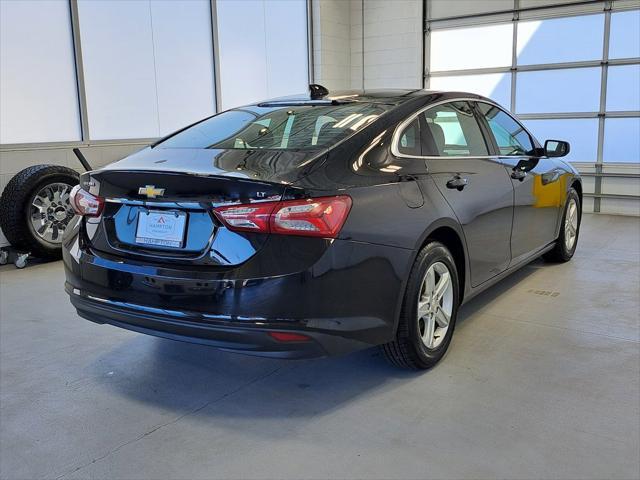 2022 chevrolet malibu fwd lt