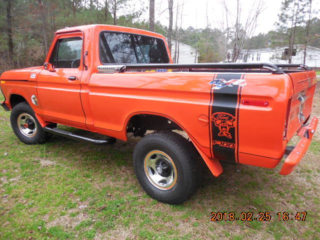classic 1975 ford f100 4x4 shortbed